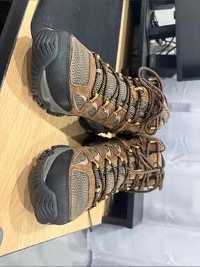 Merrell Moab 3 Mid Waterproof Hiking Boots – Brown – Vibram 10.5